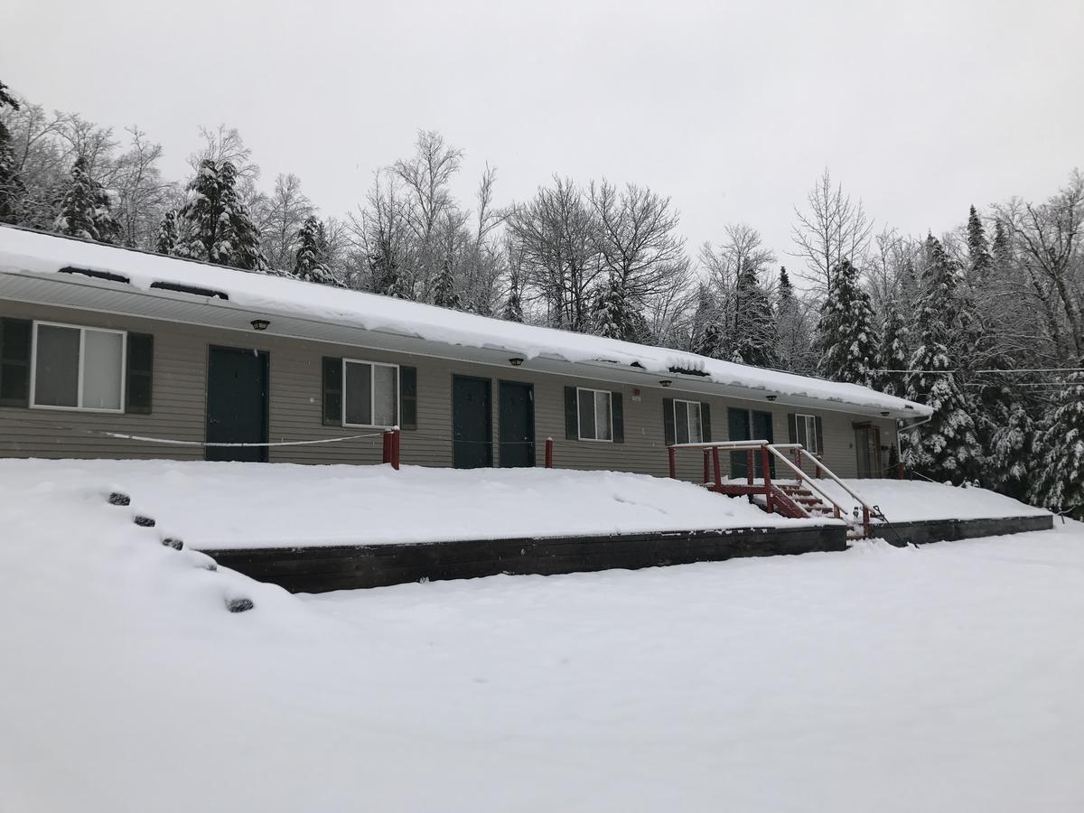 Peaks Kenny Lodge Dover-Foxcroft Bagian luar foto